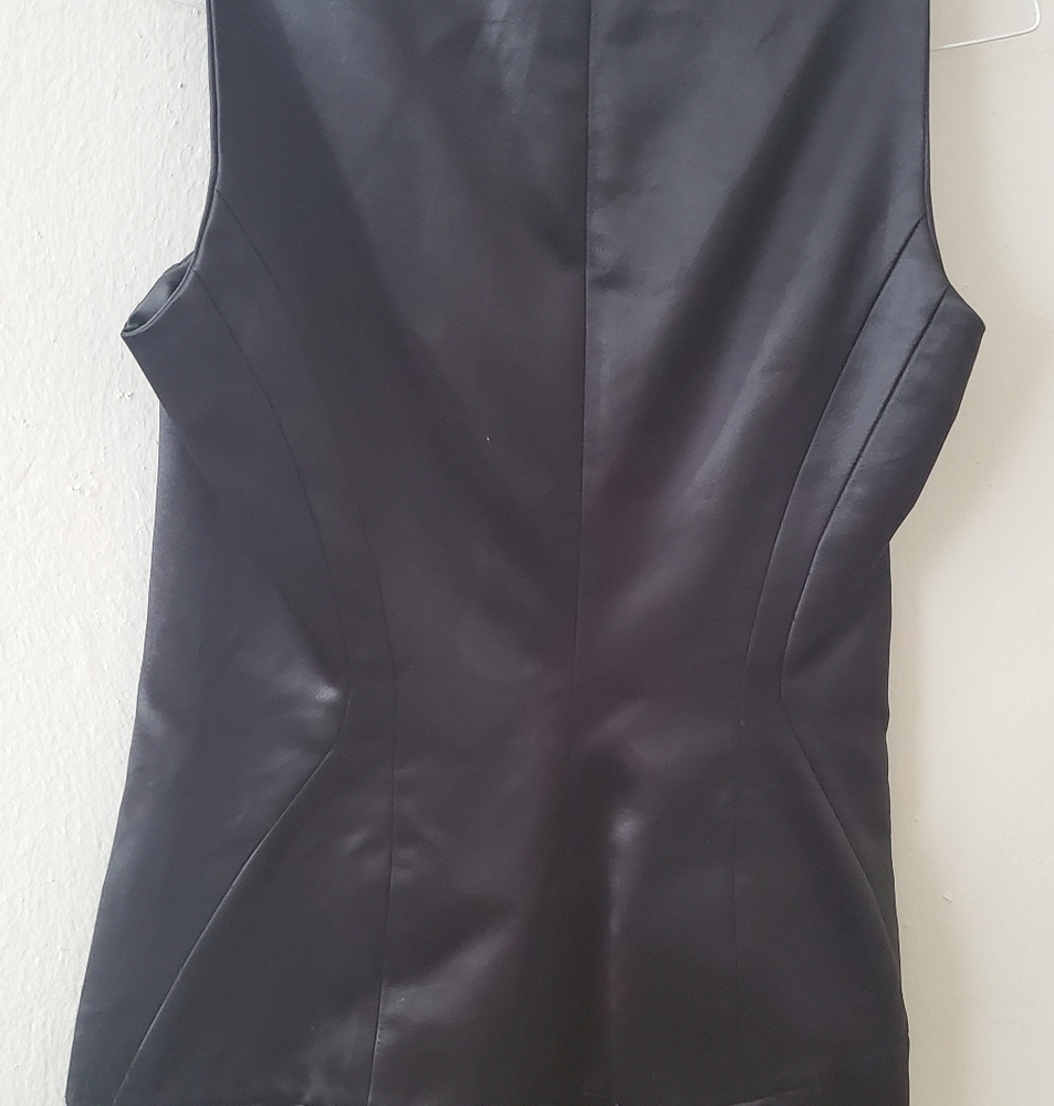 Haute dress - Picture 2 of 7